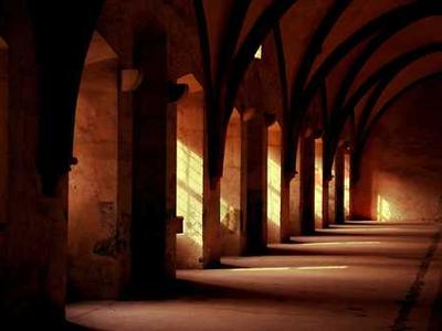 A Poetry Collection Where Play Collapses the Limits of Language