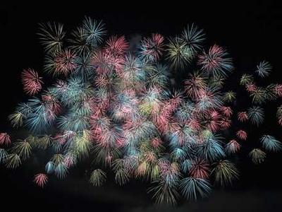 Scientists stretched a liquid and it snapped like a solid